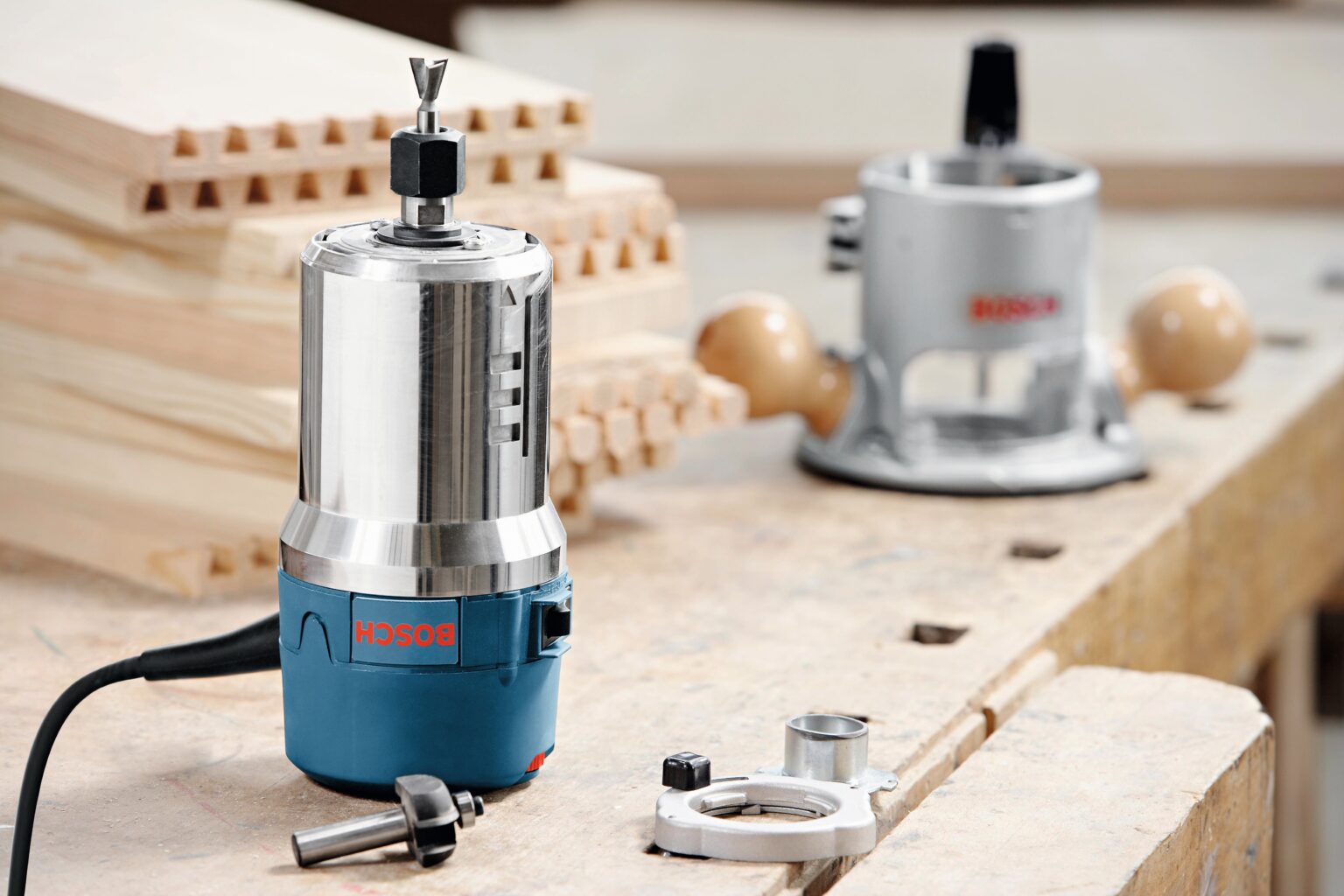 Bosch 2.25HP VS Fixed Base Router – Canadian Woodworker