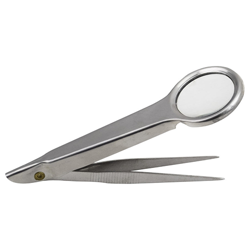 70102 Tweezer and Magnifier