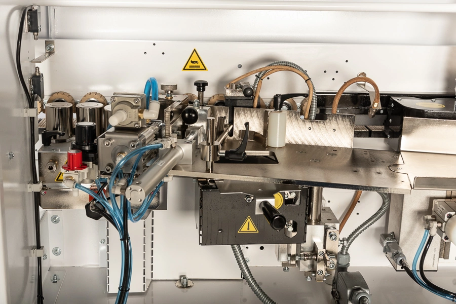 CWI-EB1000EU-XP Roi "EU" Series H/P Pre Milling 8mm Edgebander