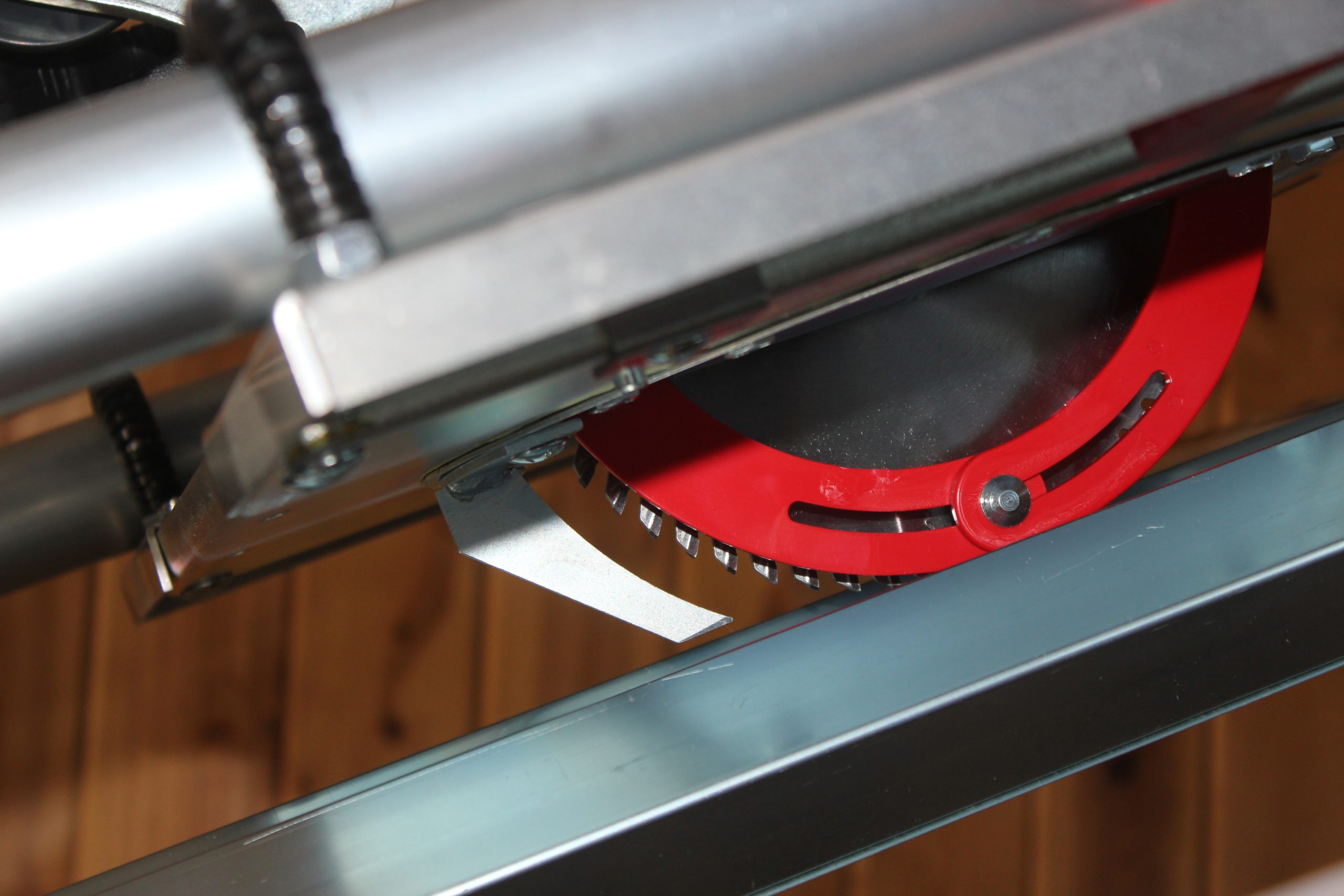 Safety Speed 6480-20C Vertical Panel Saw – Canadian Woodworker